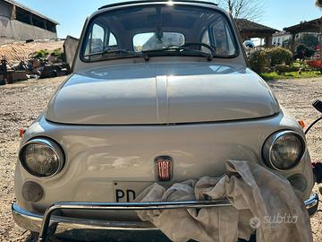 Fiat 500L del 1971