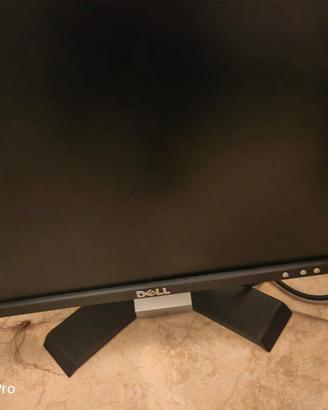  3 monitor PC (Dell e Samsung)