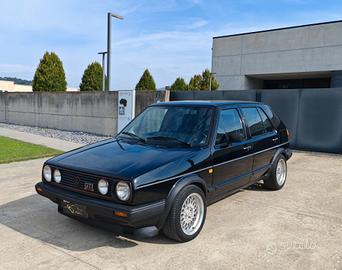 Volkswagen Golf GTI 16V