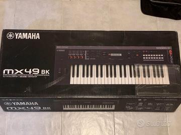 YAMAHA MX49 II Black