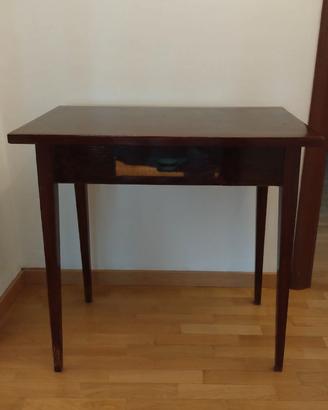 Tavolino scrittoio in legno
