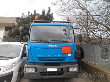 IVECO 120E18 CARRO ATTREZZI