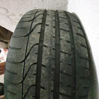  Cerchi mercedes  AMG differenziati .