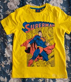 maglietta nuova bambino Superman tg8/9 anni