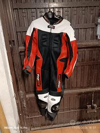 Tuta moto