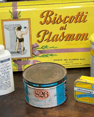 Lotto Scatole Latta e Flaconi Vintage Farmacia