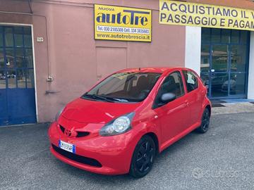 TOYOTA Aygo 1.0 12V VVT-i 5 porte NEOPATENTATI