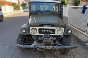 TOYOTA Land Cruiser - 1988