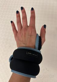 Polsiere Nike con pesi da 500 gr.