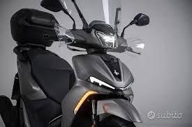 Voge SR16 125 TUA A 29,99 AL MESE