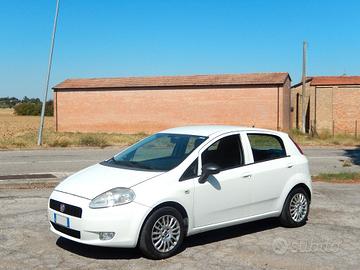 FIAT GRANDE PUNTO 1.3 Turbodiesel - NON TRATTABILE