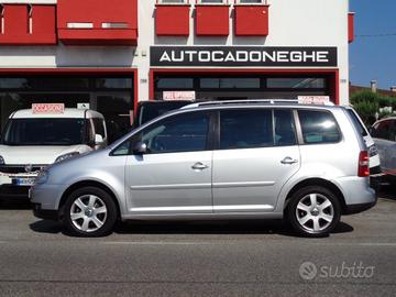VOLKSWAGEN Touran 2.0TDI PREZZO VALIDO FINO 18.0