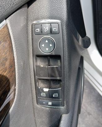 Pulsantiera MERCEDES cl C 2008 modello SW W204 col