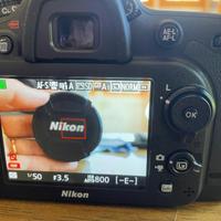 Nikon D7100 + AF-S DX 18-105 VR + 35mm f/1.8G