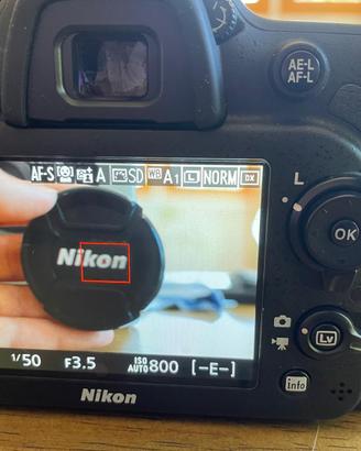 Nikon D7100 + AF-S DX 18-105 VR + 35mm f/1.8G