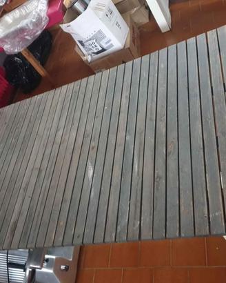 Tavolo doghe in legno