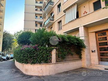 2 LOCALI A ROMA