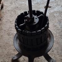 piccolo torchio antico