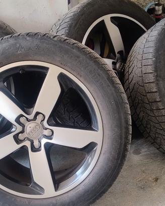 Cerchi e gomme Audi Q5 da 19 originali