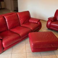 Divano + Poltrona + Puff rosso in vera pelle 