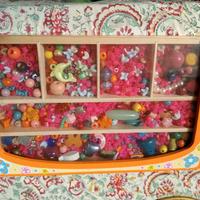 Scatola di legno perline e monili