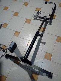 Supporto professionale universale per fisarmonica