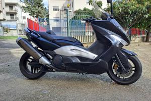 Yamaha T Max - 2009