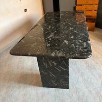 Tavolo in PIETRA FOSSILE
