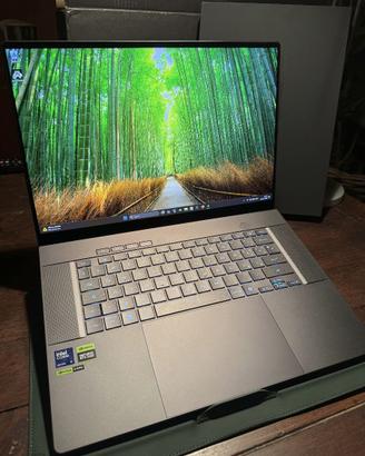 ASUS ROG Zephyrus G16 i9 285H 5070 Garanzia 3 anni