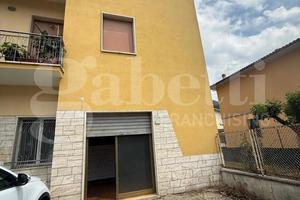 Box/Posto auto Rieti [Cod. rif 3327718ARG]