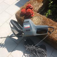 Sega elettrica per siepi