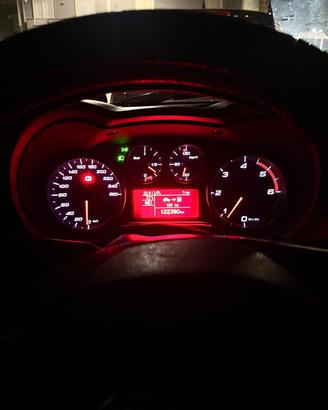 auto alfa romeo 