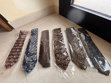 Cravatte di marca vintage