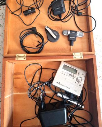Sony MiniDisc Walkman MZ-R909 + Set Microfoni