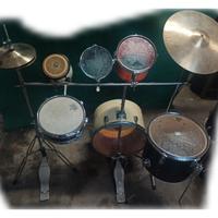 batterie acustiche e portatili e percussioni varie