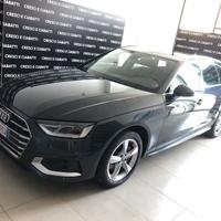 Audi A4 40 TDI quattro S tronic Business Advanced
