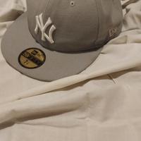Cappello New Era Grigio