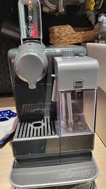 macchina a capsule Nespresso automatica 