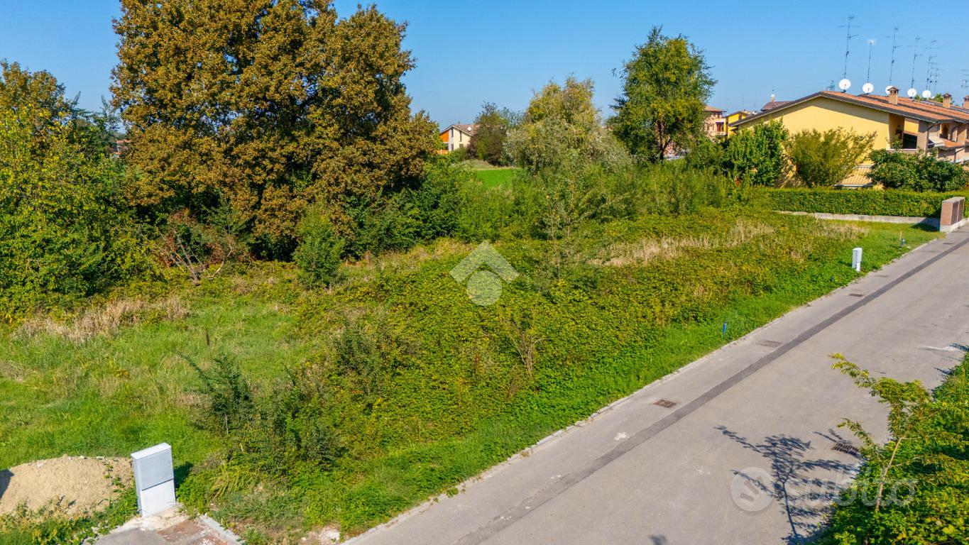 TER. RESIDENZIALE A REGGIO NELL'EMILIA - Altro