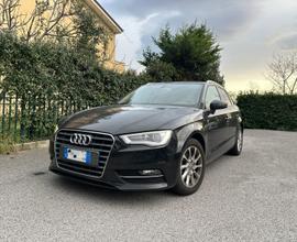 Audi A3 Sportback 1.6 TDI Ambition 105 CV