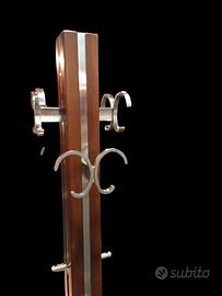 Attaccapanni da terra 