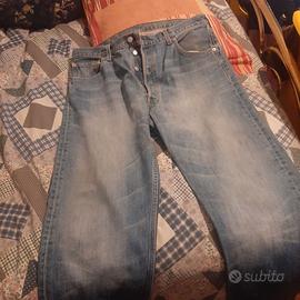 jeans levis