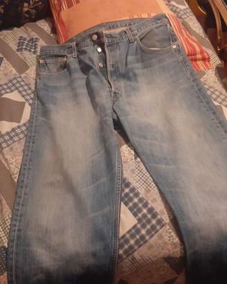 jeans levis