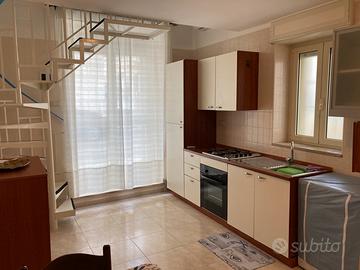 MONOLOCALE MANFREDONIA