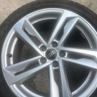 Cerchio e gomma  17 Audi a1 s-line originali