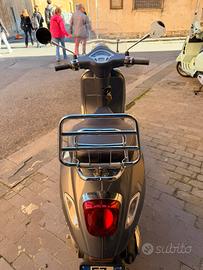 Vespa Touring 125cc