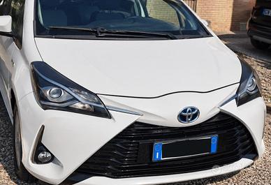 TOYOTA YARIS  BENZINA 53.000 KM
