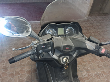 Kymco x-town 300