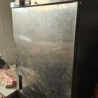 Frigo per ristorante o tavola calda