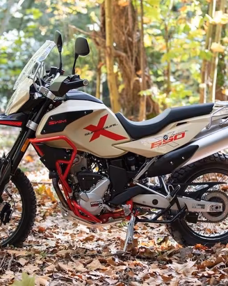 GRAN TURISMO SWM SUPERDUAL X 650cc